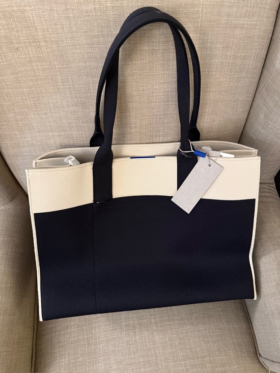 Rothy's Handbags - New Rothy’s The Classic Tote Luna MSRP $279